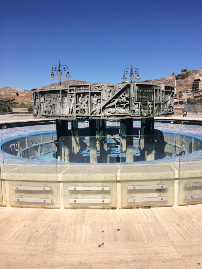 Fontana Di Li Rosi Lägenhet Campofranco Exteriör bild